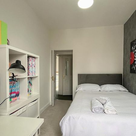 Apartamento Beautiful 3Bd Flat In Archway Londres Exterior foto